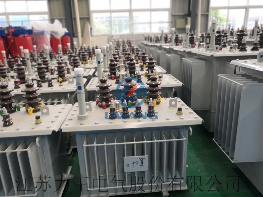 油浸式变压器成品库(图1)